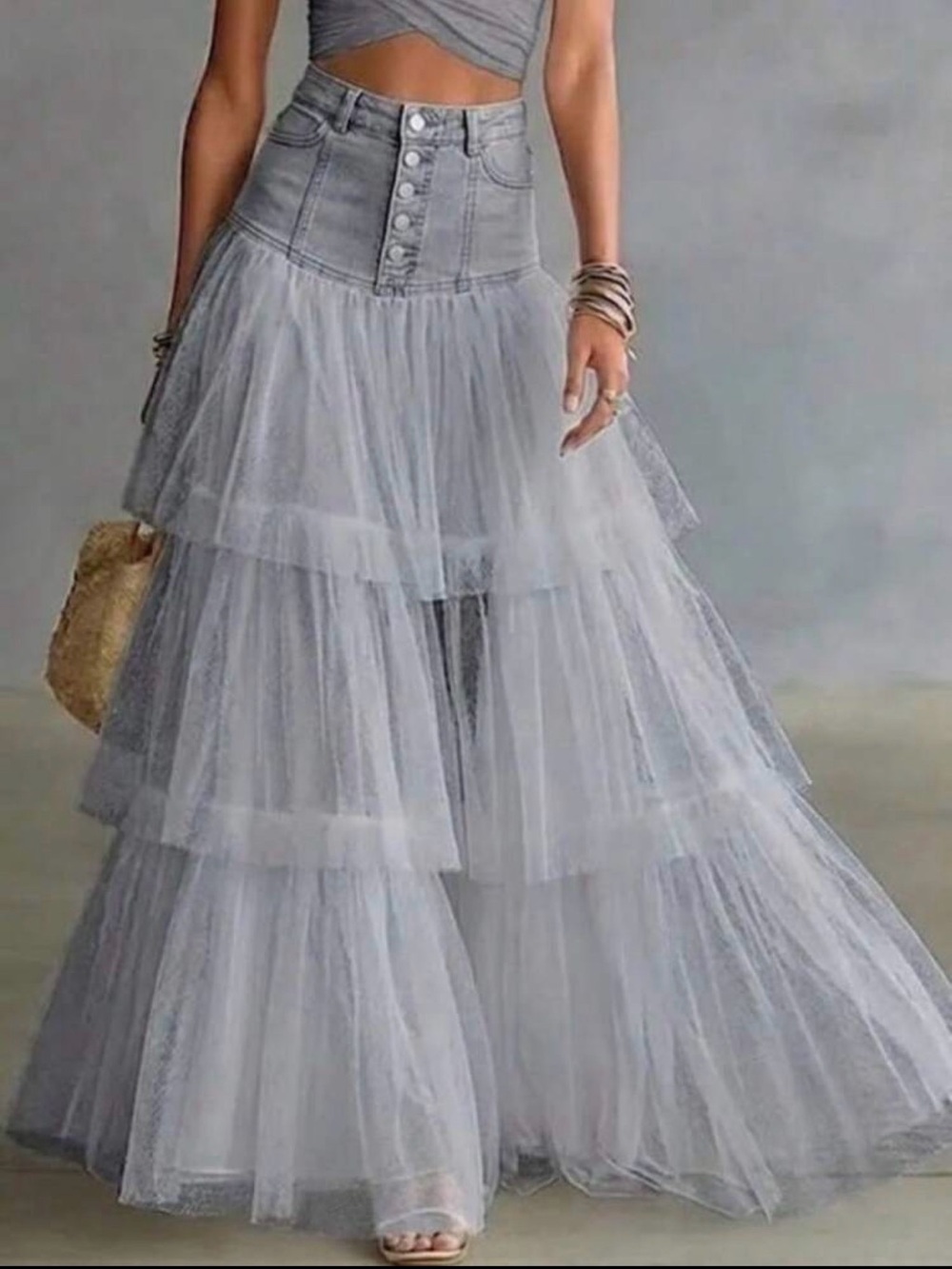 Elegant Tiered Tulle Maxi Skirt - Light Gray